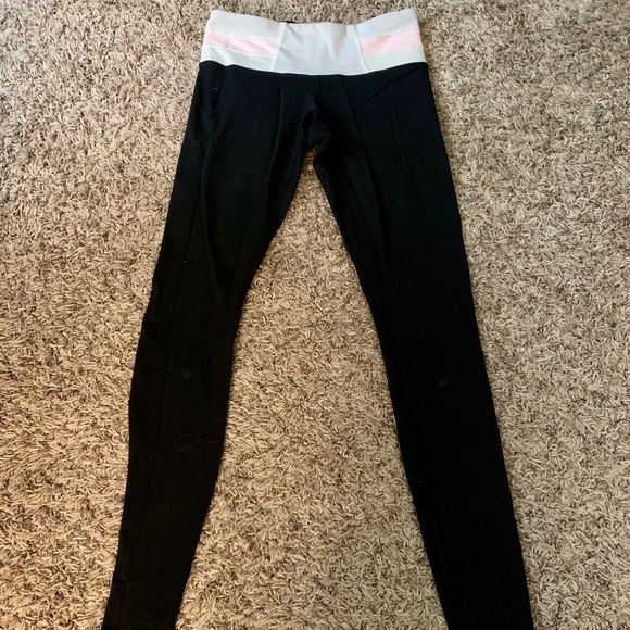 Lululemon athletic leggings - Picture 2 of 2